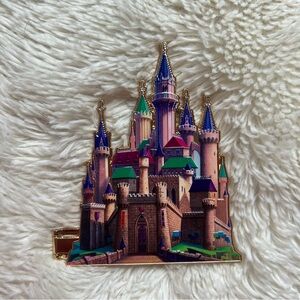 Disney Castle Collection Sleeping Beauty Pin Limited Edition